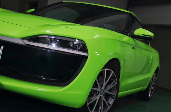 Otobüsler için Sunproof Yeni Yeşil Vinil Yüksek Parlak Araba Wrap Hava Tahliyesi
